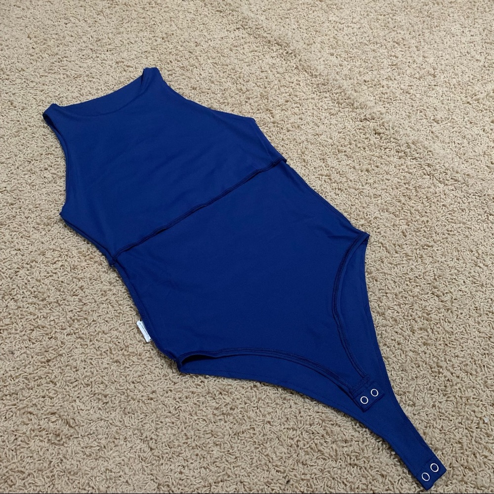 ❌SOLD❌ (Unworn) ReoRia Seamless Bodysuit Tank Top - Picture 5 of 12